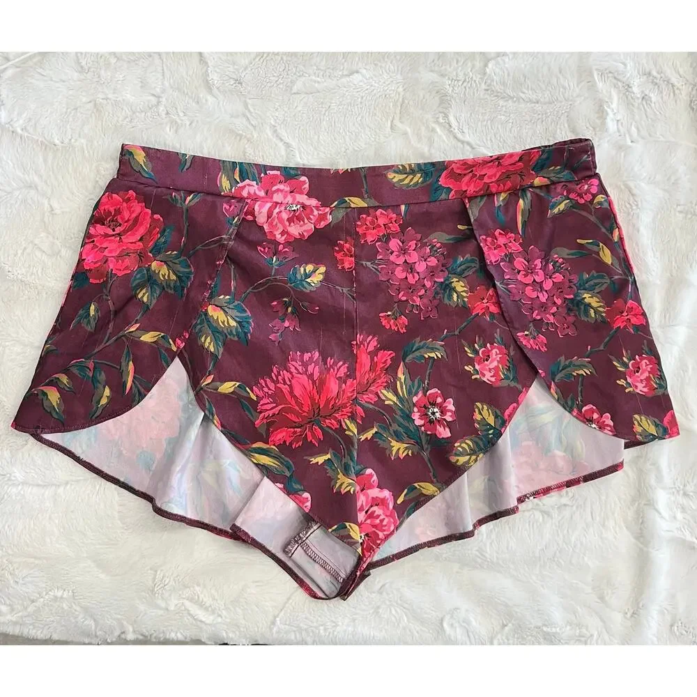 Victoria’s Secret Pajama Set Sz L/XL Slit Shorts Long Sleeve Top Burgundy Floral